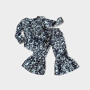 Baby Toddler Black/White Animal Print Bell Bottom 2-Pc Outfit Set 18-24mos